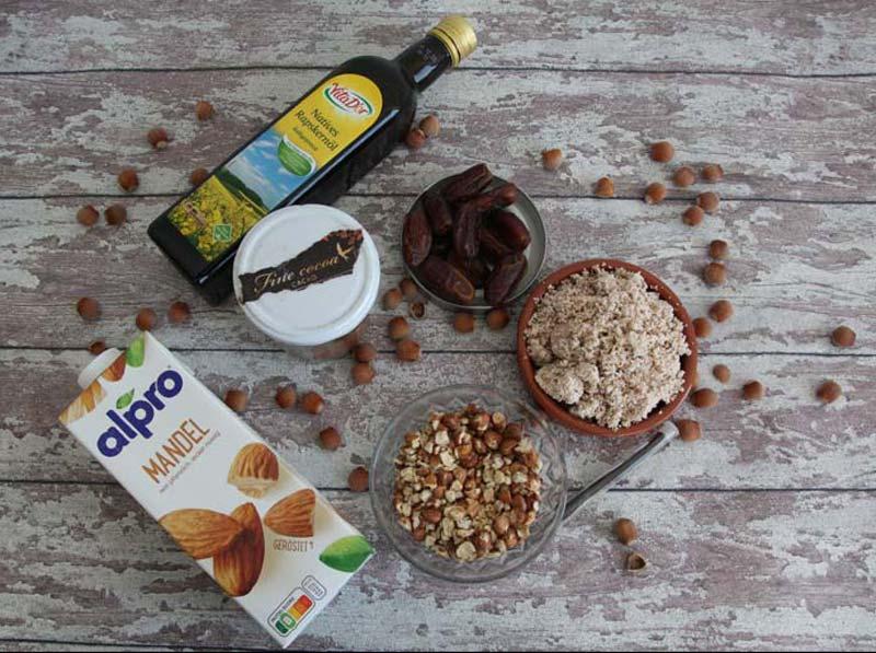 Veganer Schokoaufstrich aus Nusstrester - Anleitung