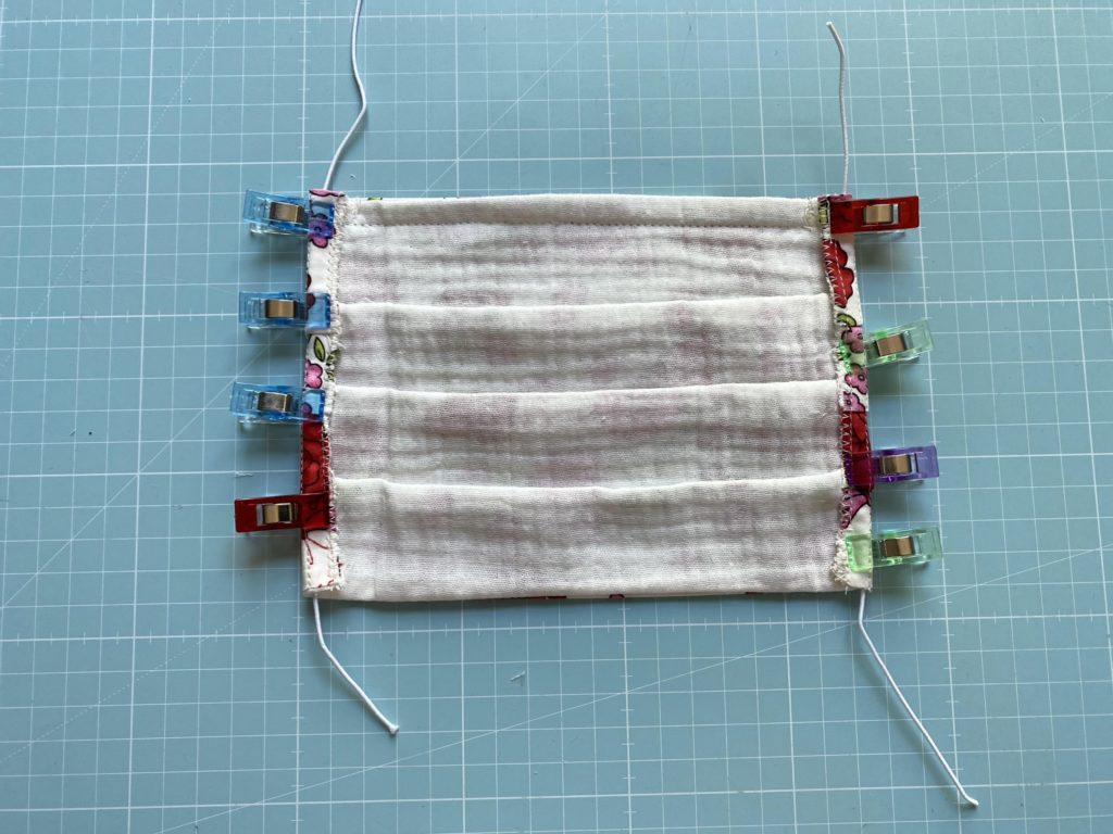 10-Minuten Mund-Nasenmaske auch für Brillenträger