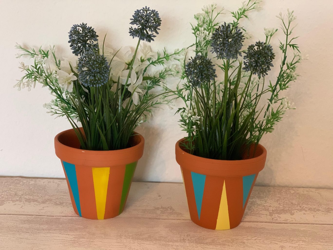 Upcycling Alte Blumentöpfe mit Farbe bemalen DIYFamily