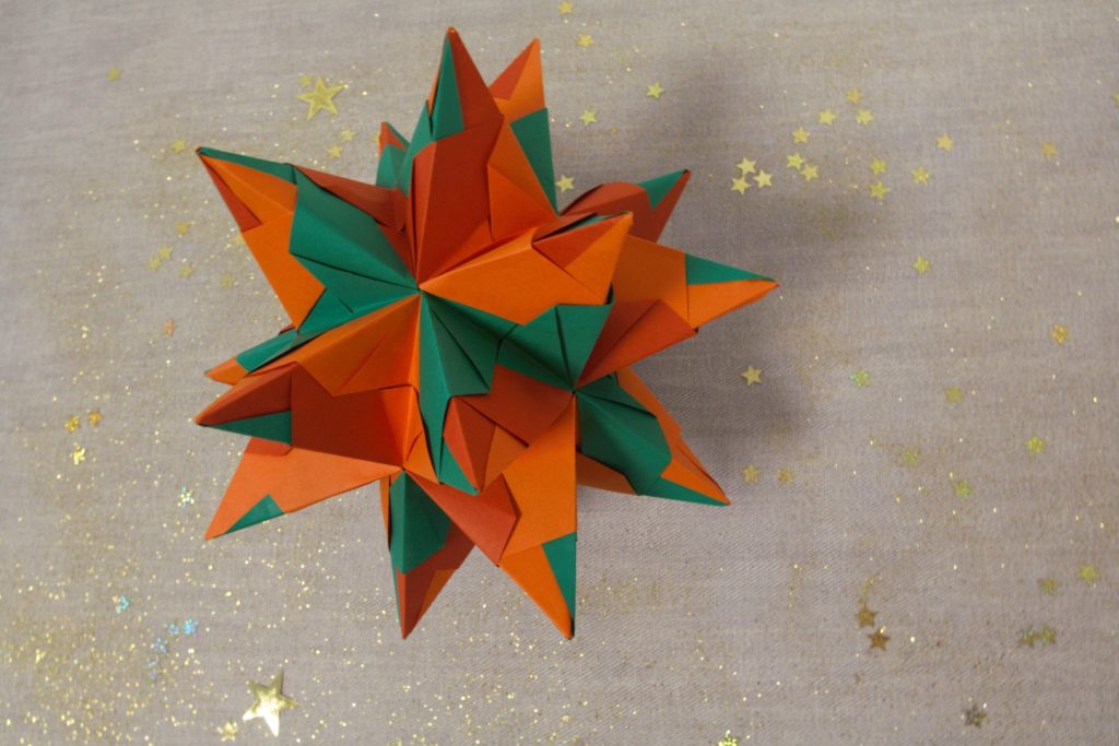 Dekorativer Origami-Stern