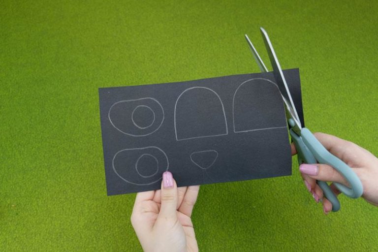 Pappteller-Masken: Kreativer Spaß für Groß und Klein – Ausmalbilder Kostenlos!